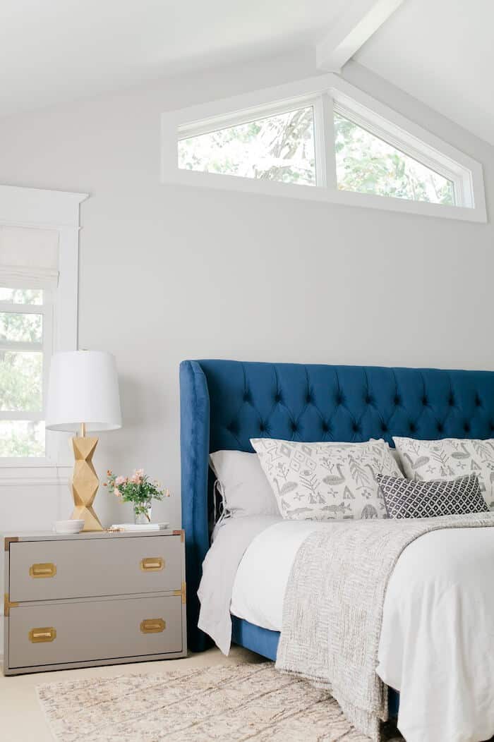 Emily Henderson + Curbly_bedroom02