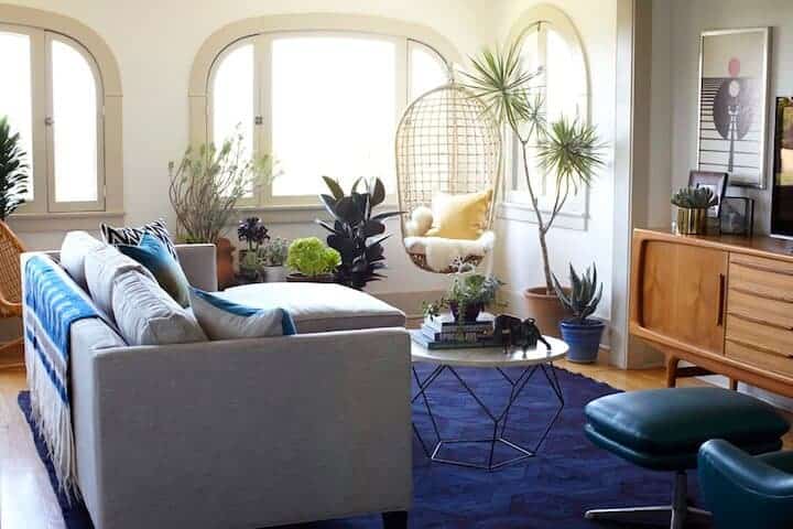 bright-airy-living-room