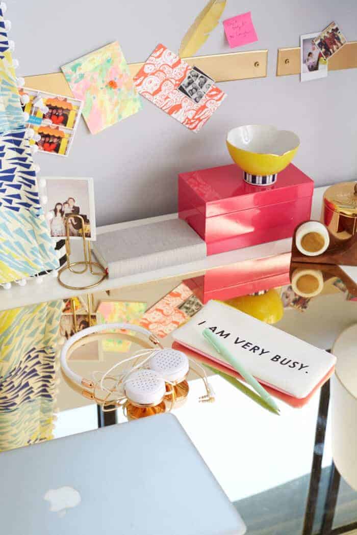 gold-plexi-desk